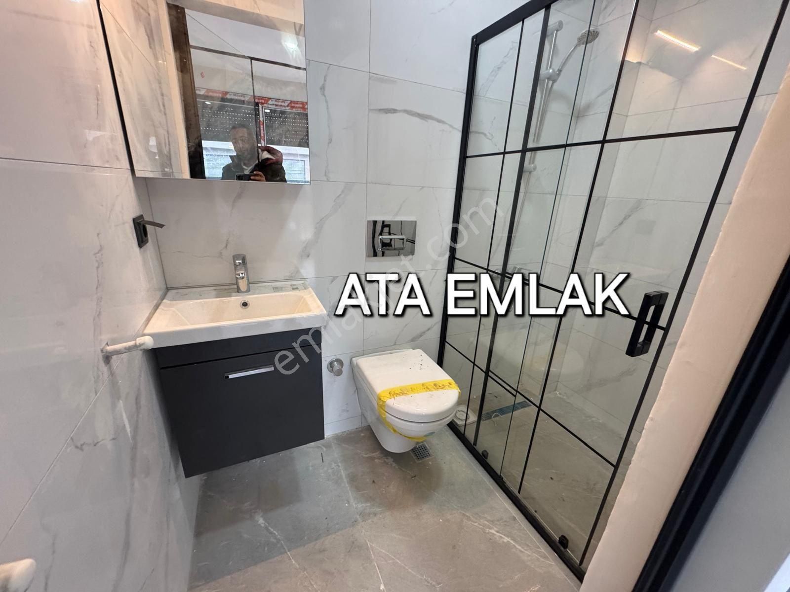 Davutlarda Havuzlu Sitede Köşe Konumlu Otoparklı Sıfır Villa - Görsel 21