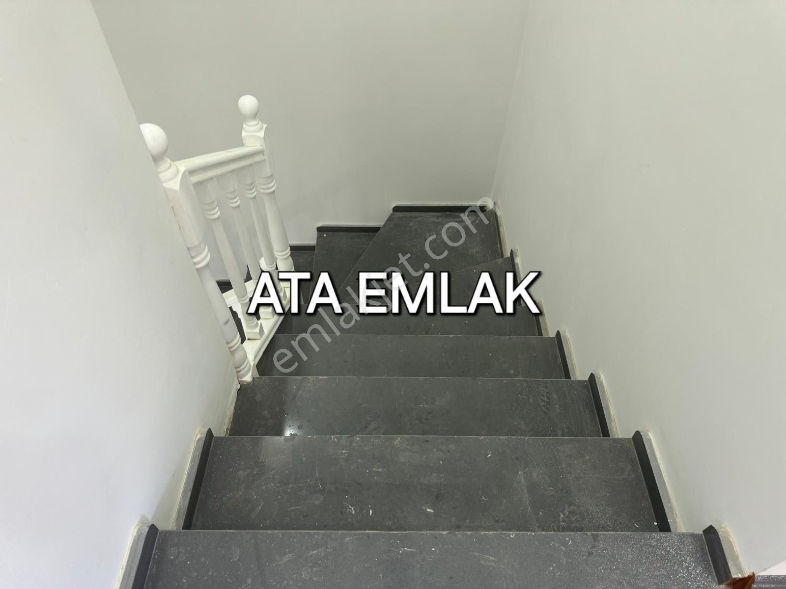 Davutlarda Havuzlu Sitede Köşe Konumlu Otoparklı Sıfır Villa - Görsel 31