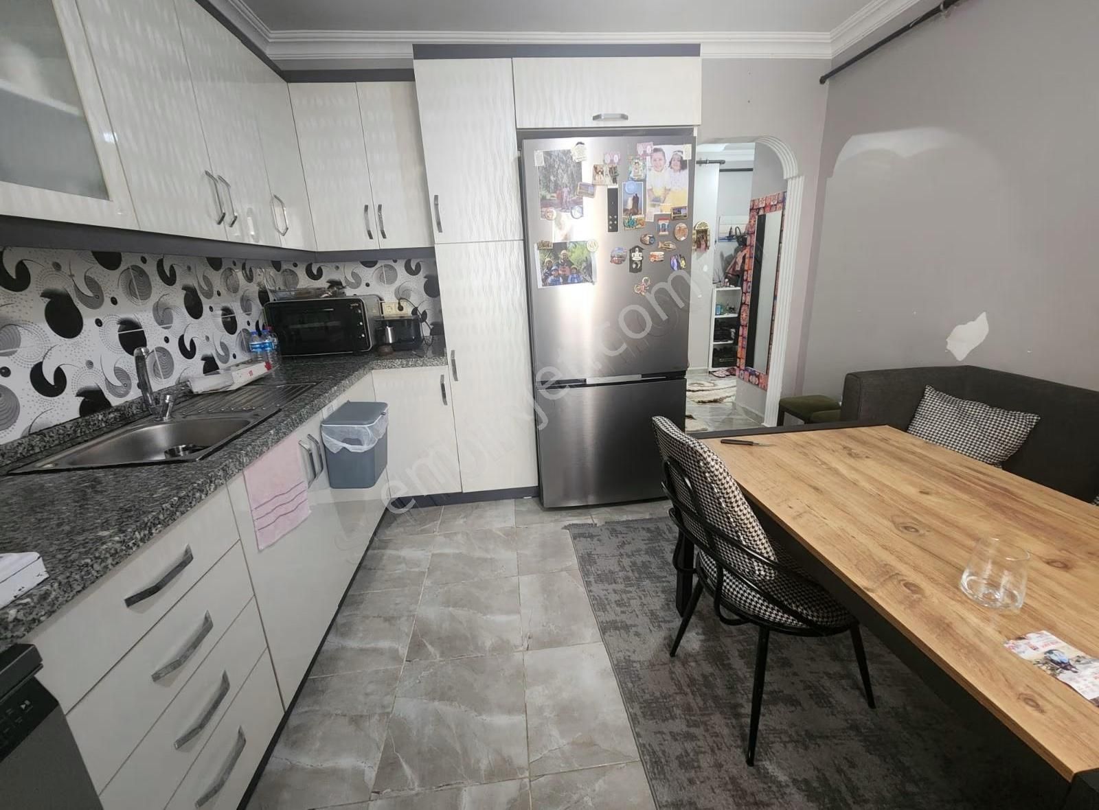 Denız Can Emlak Cami Mahallesinde 4+1 Ters Dubleks - Görsel 6