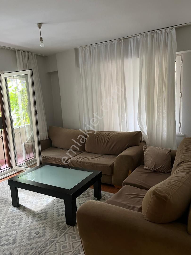 Ümraniye Çamlık İkbal Caddesi Üzerinde Merkezi Eşyalı Kiralık Daire Yabancı - Görsel 5