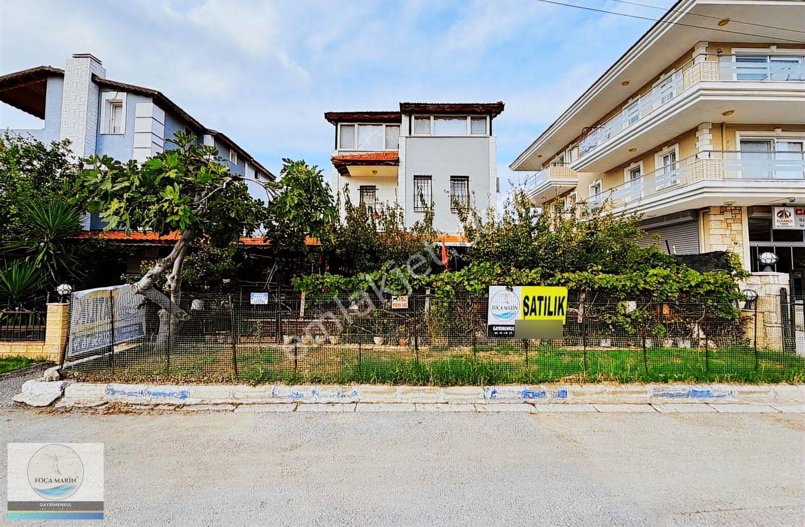 Yeni Foça Merkezi Lokasyonda Site İçinde Müstakil 5+1 Tripleks - Görsel 4