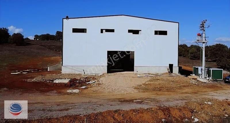 Pelitli Mah. 1.500 M² Düz Ayak 400 Kwa Trafo Kiralık Depo+ Kdv - Görsel 4