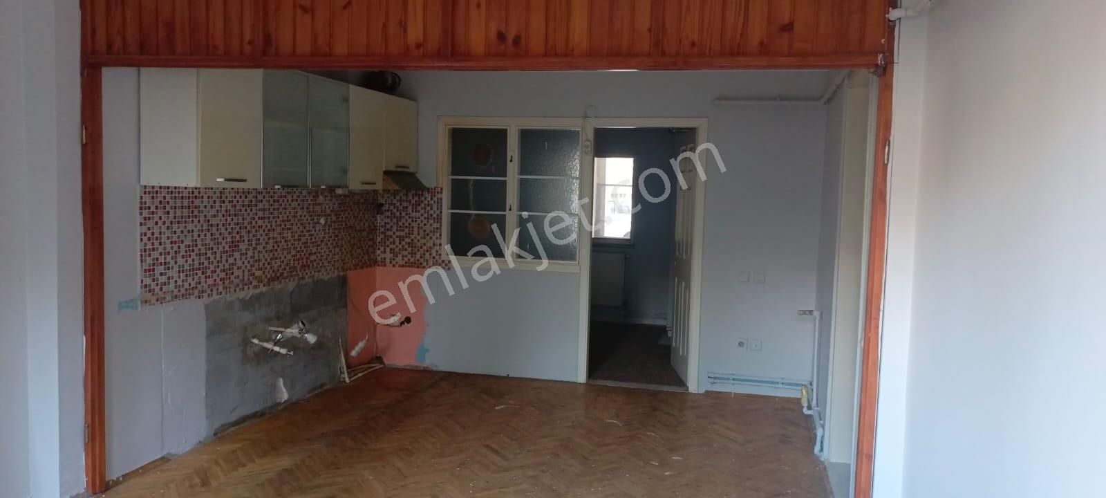 Bursa Setbaşı Sakaldöken Caddesinde 2+1 110 M2 Kombili Daire Satılık - Görsel 16