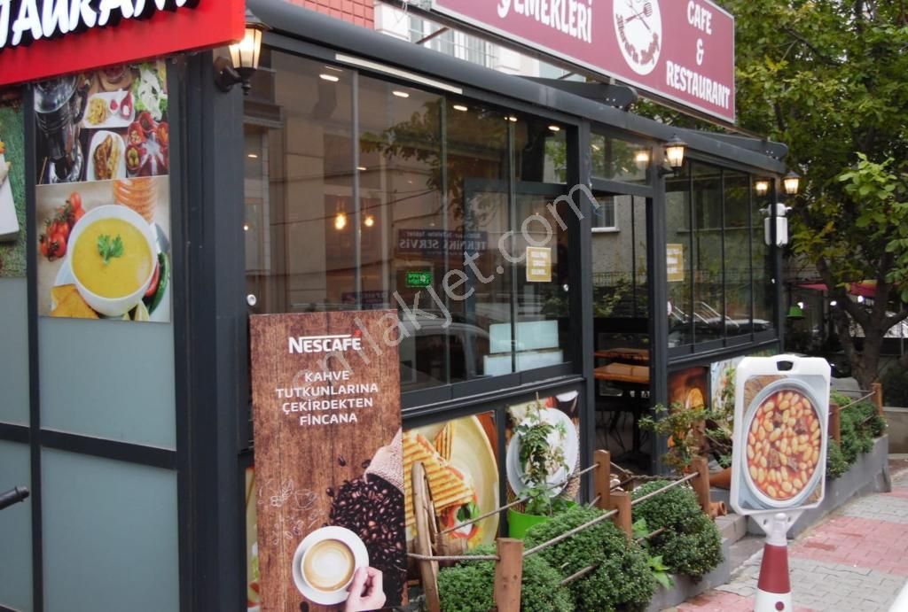 Beylikdüzü Marmara Mah. 250 M² Kullanıma Hazır Eşyalı Restaurant - Görsel 4