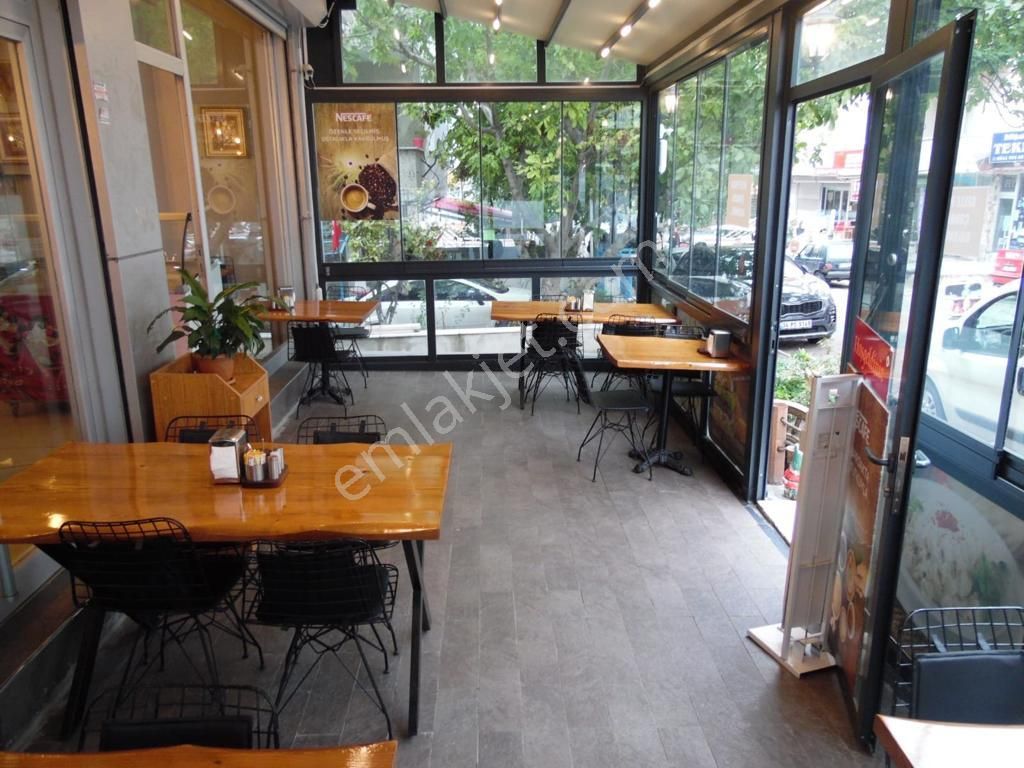 Beylikdüzü Marmara Mah. 250 M² Kullanıma Hazır Eşyalı Restaurant - Görsel 11