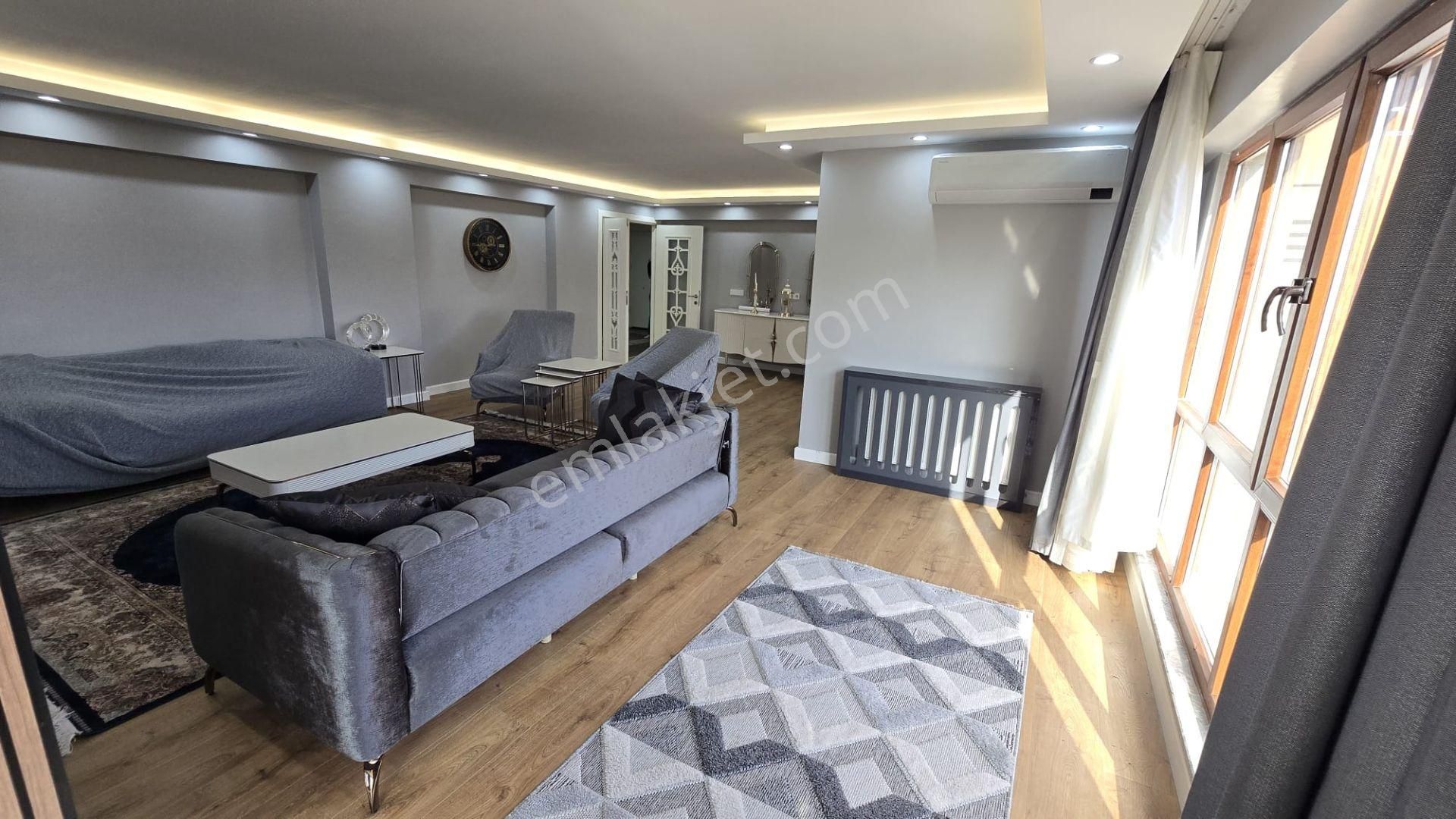 Beylikdüzü Adnan Kahveci Delta White Gold Sitesi 3,5+1 220 M² İçi Yapılı Daire - Görsel 3