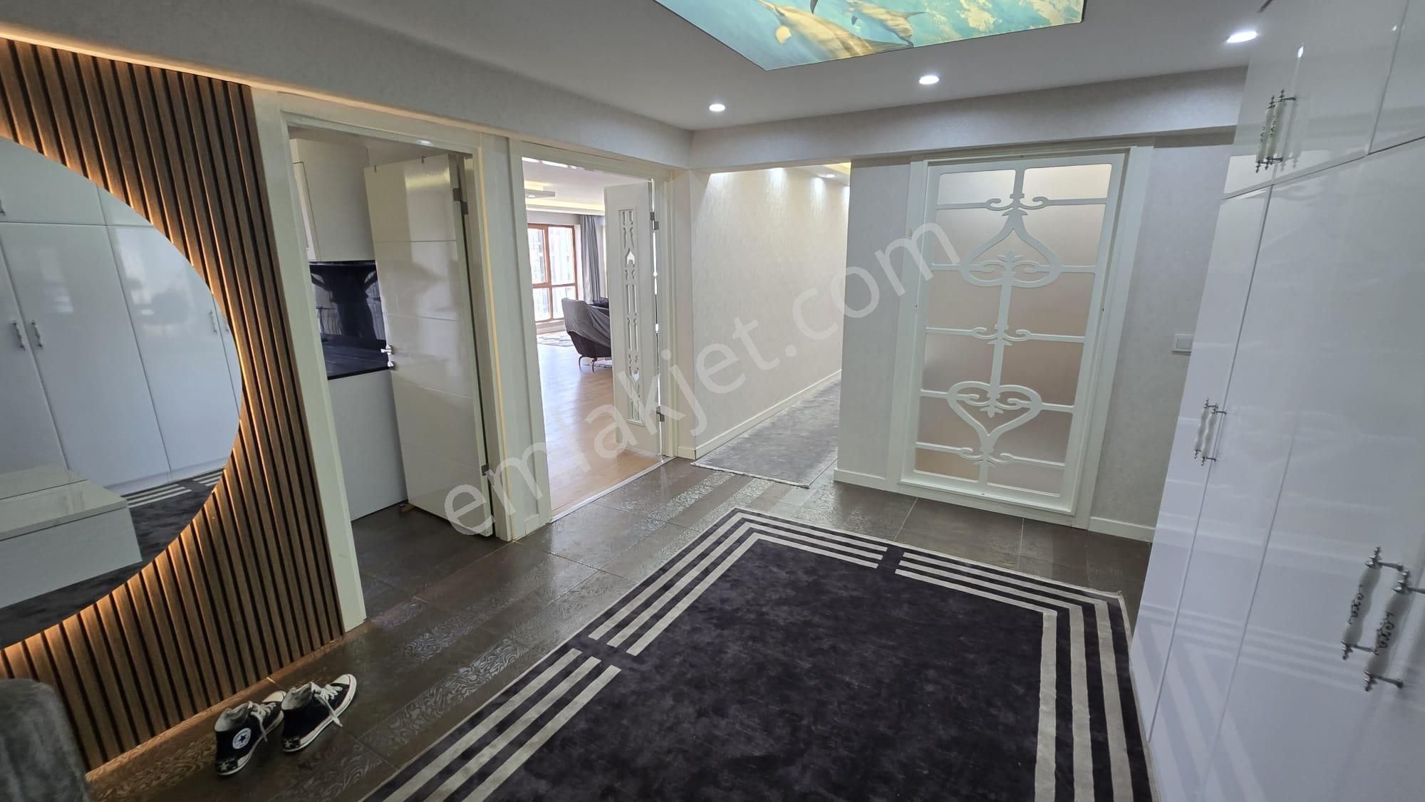 Beylikdüzü Adnan Kahveci Delta White Gold Sitesi 3,5+1 220 M² İçi Yapılı Daire - Görsel 11