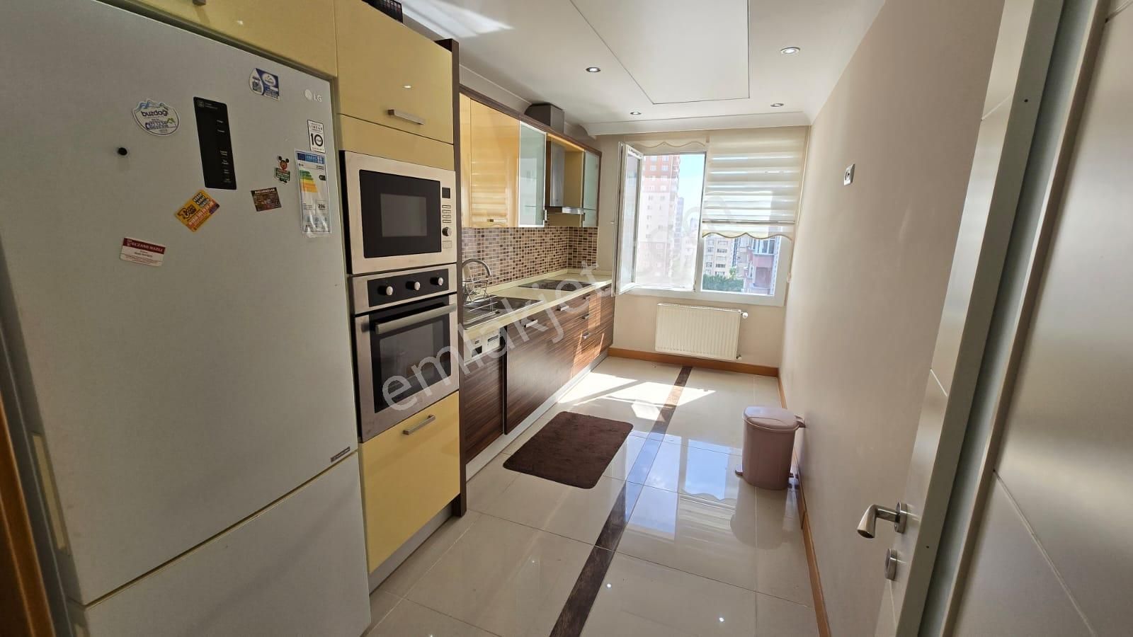 Beylikdüzü Barış Mah. Kelepir 167m² Beyaz Center 3+1 Rezidans Lüks Daire - Görsel 6