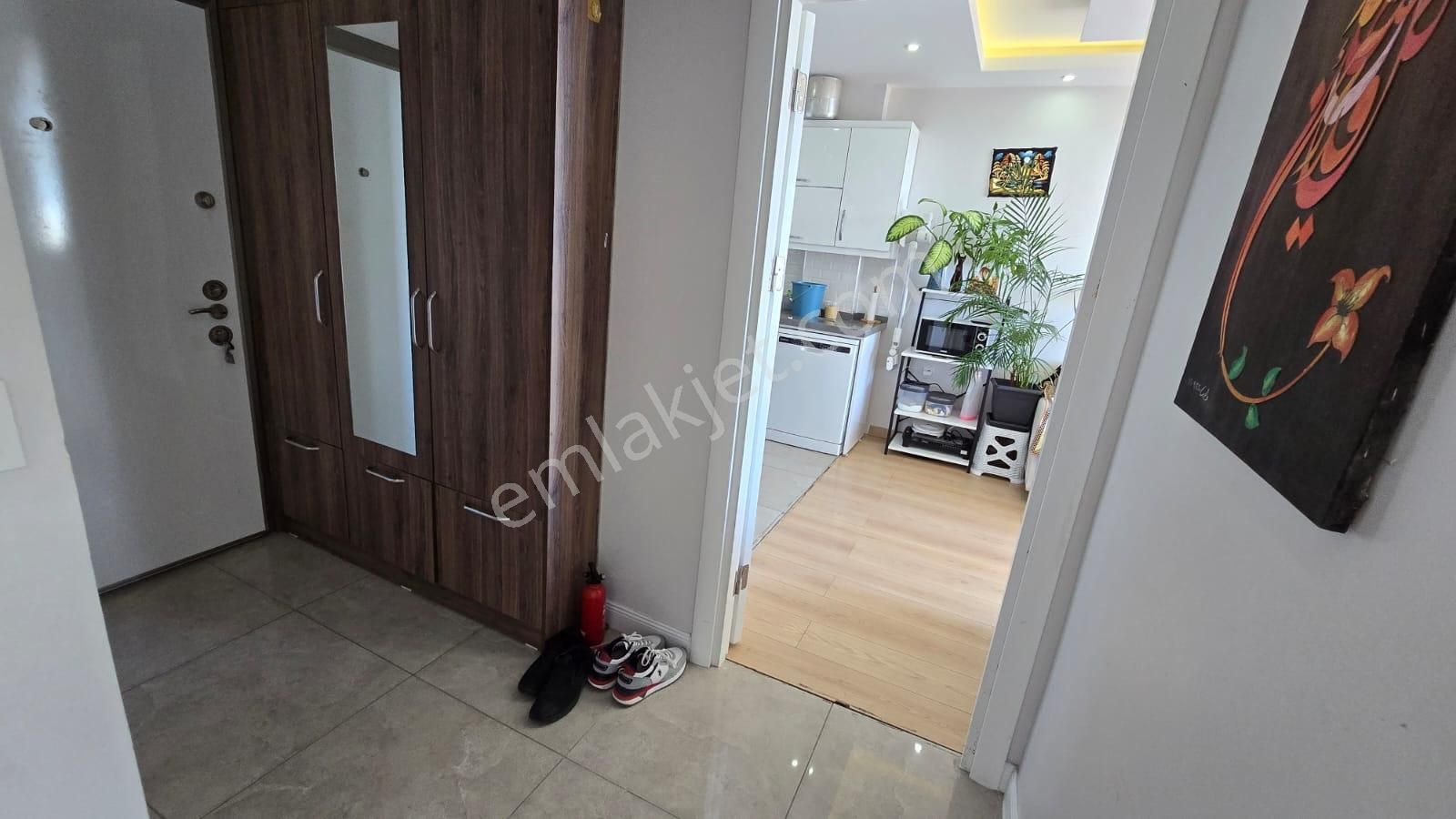 Beylikdüzü Adnan Kahveci 80 M² 2+1 Full Deniz Manzaralı, Cadde Üstü, Arakat - Görsel 13