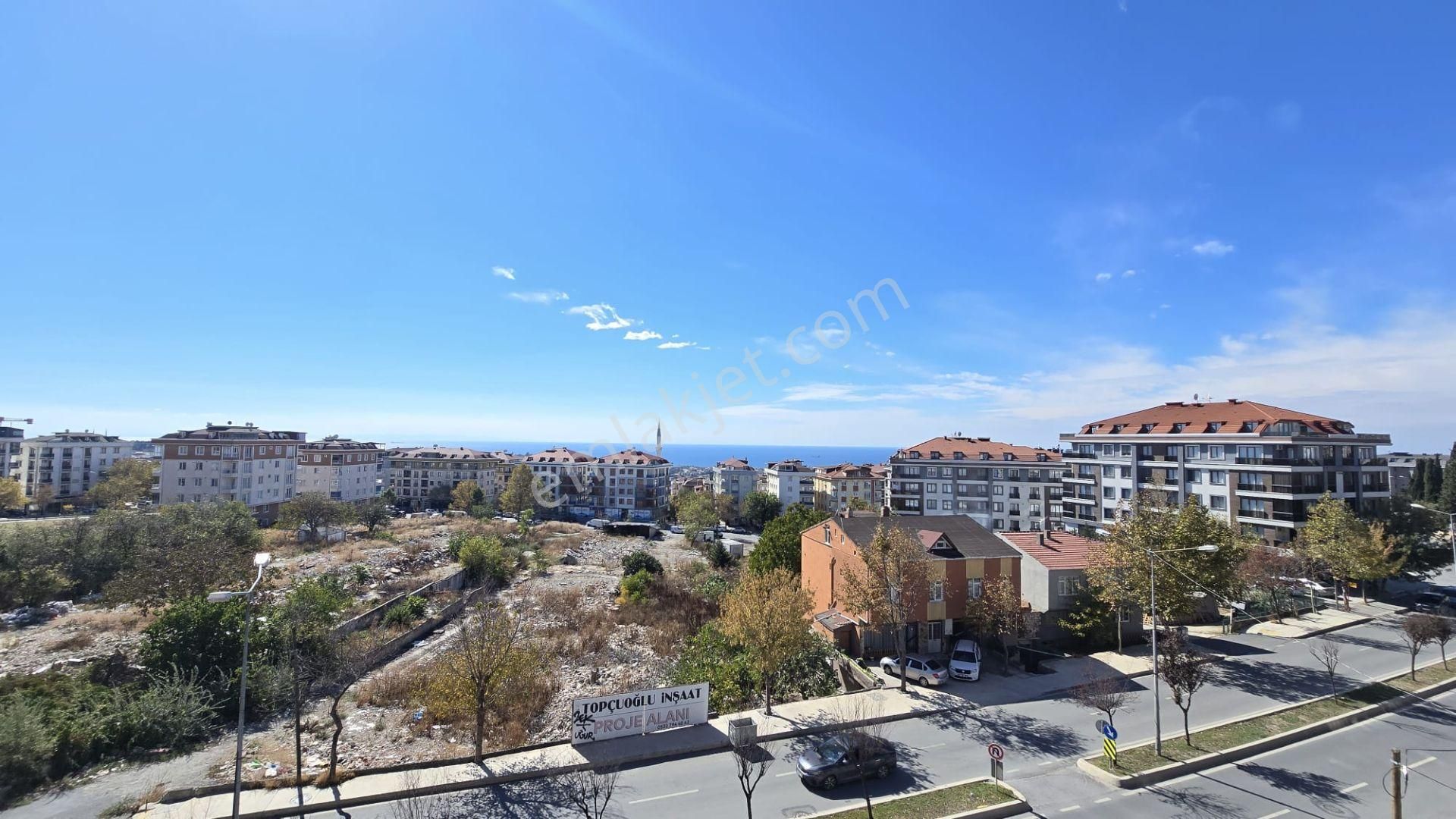 Beylikdüzü Adnan Kahveci 80 M² 2+1 Full Deniz Manzaralı, Cadde Üstü, Arakat - Görsel 11