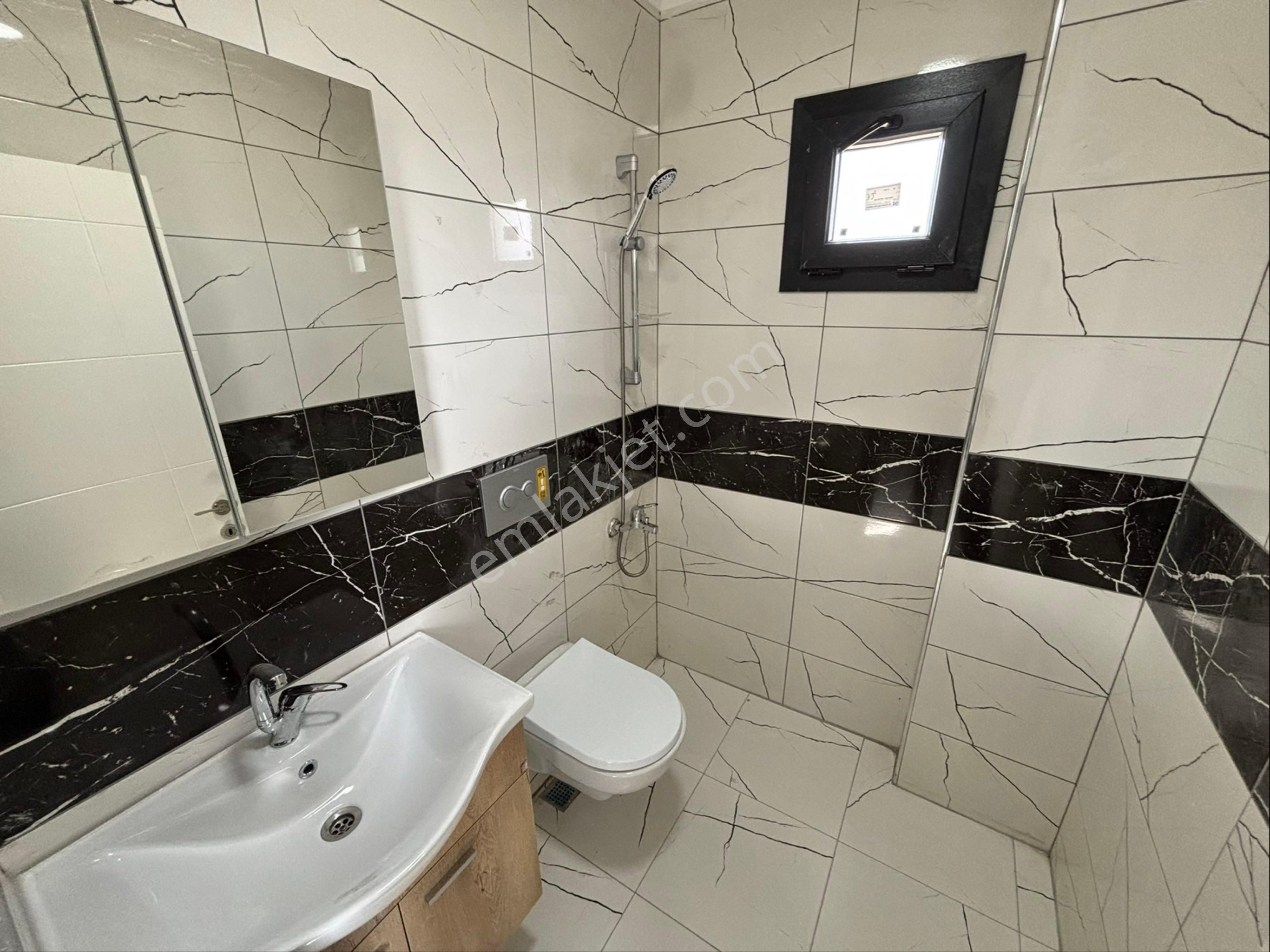 Müstakil Merkezi Konumda İskanlı Villa - Görsel 21