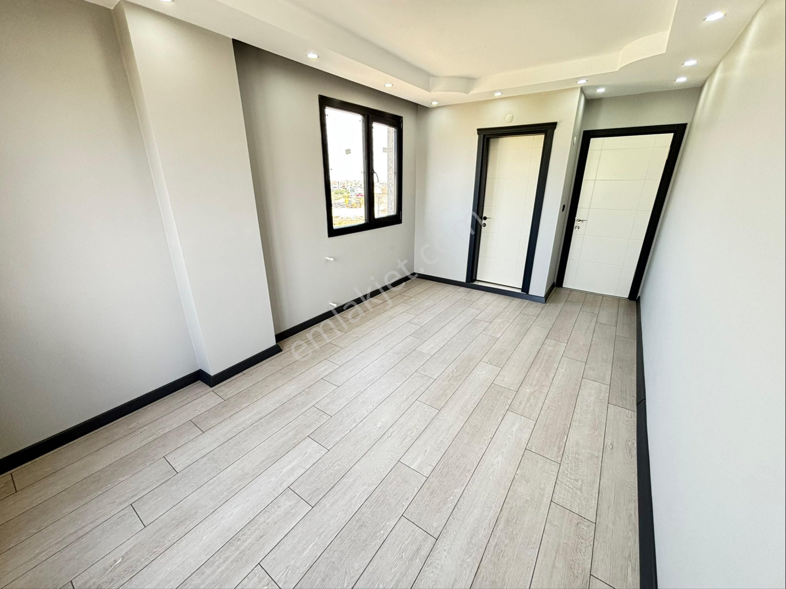 Müstakil Merkezi Konumda İskanlı Villa - Görsel 24