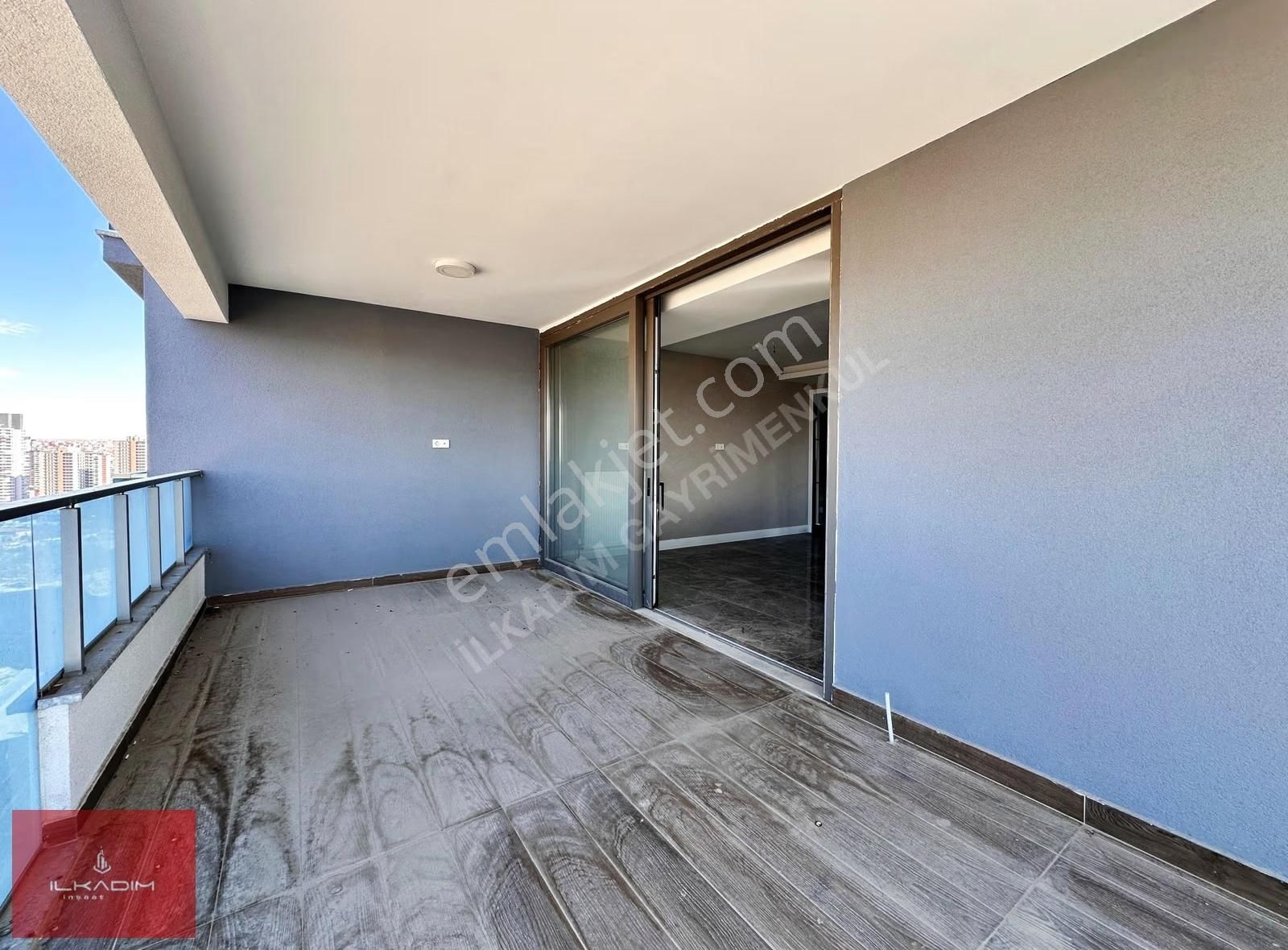 Cadde Üzeri Çift Bloklu Sitede 250m2 Ada Mutfaklı Saunalı 4+1 - Görsel 11