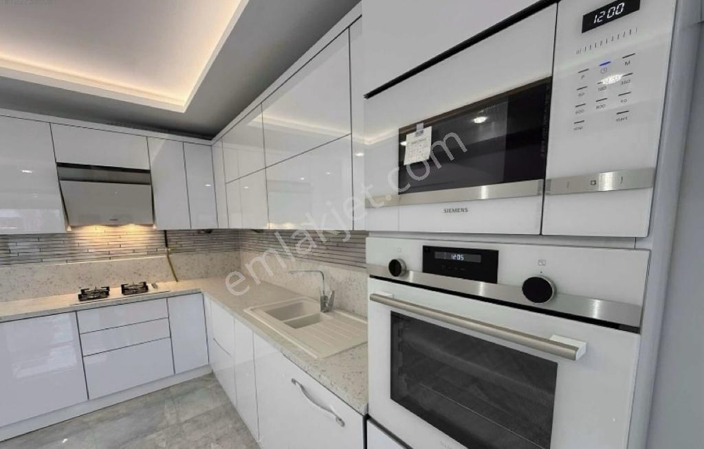 Batıkent Mahallesinde 4+1-200m2 Site İçi Lüks Daireler - Görsel 4