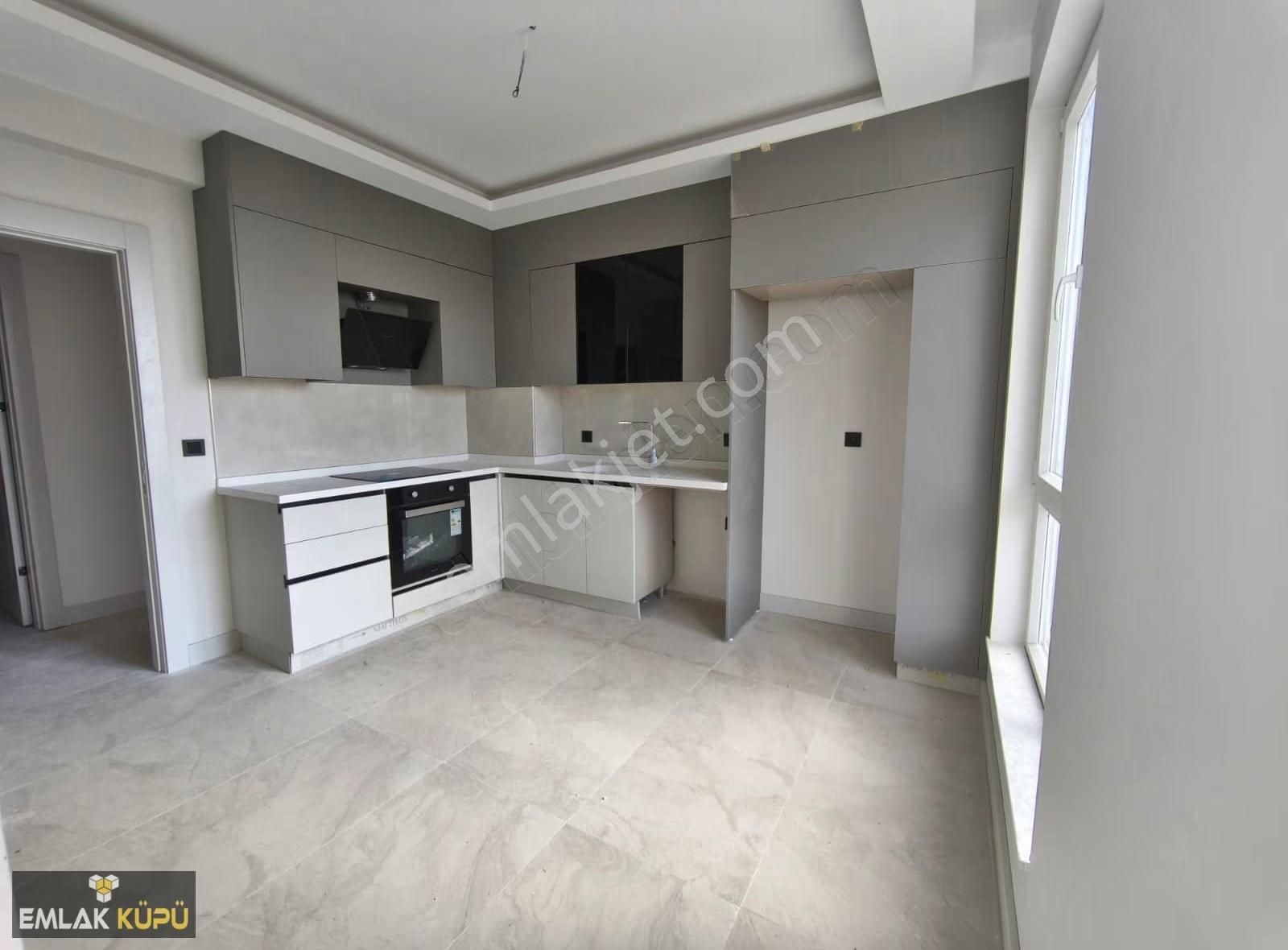 Atayurt Mah'de Site İçerisinde Ara Katta 2+1 Satılık Daire - Görsel 10