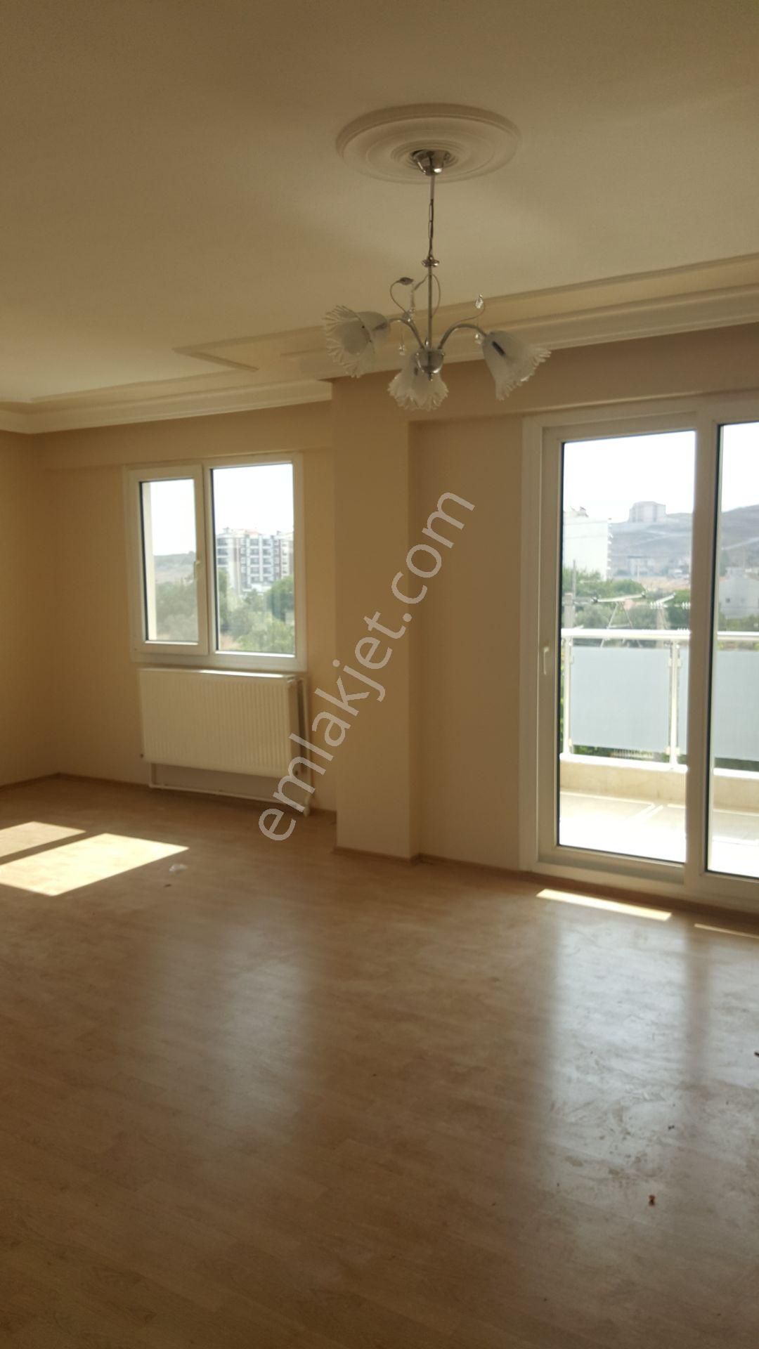 Menemen Kasımpaşa Mah. Sekon Konutlarında Kiralık 3+1 Ara Kat Daire - Görsel 12