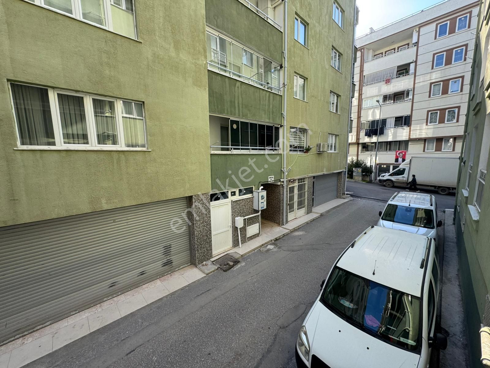 Tırpan Gayrimenkulden Burgaz Mahallesinde 2+1 Masrafsız Merkezi Konum Daire - Görsel 14