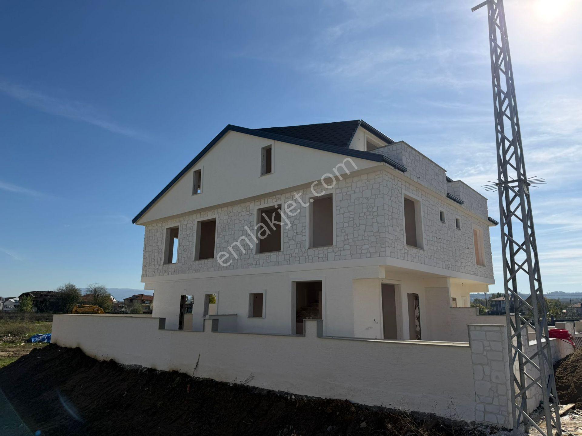 Kocaalide 1 Aya Teslim M.bahçeli M.havuzlu Sıfır 3+1 Villa - Görsel 5