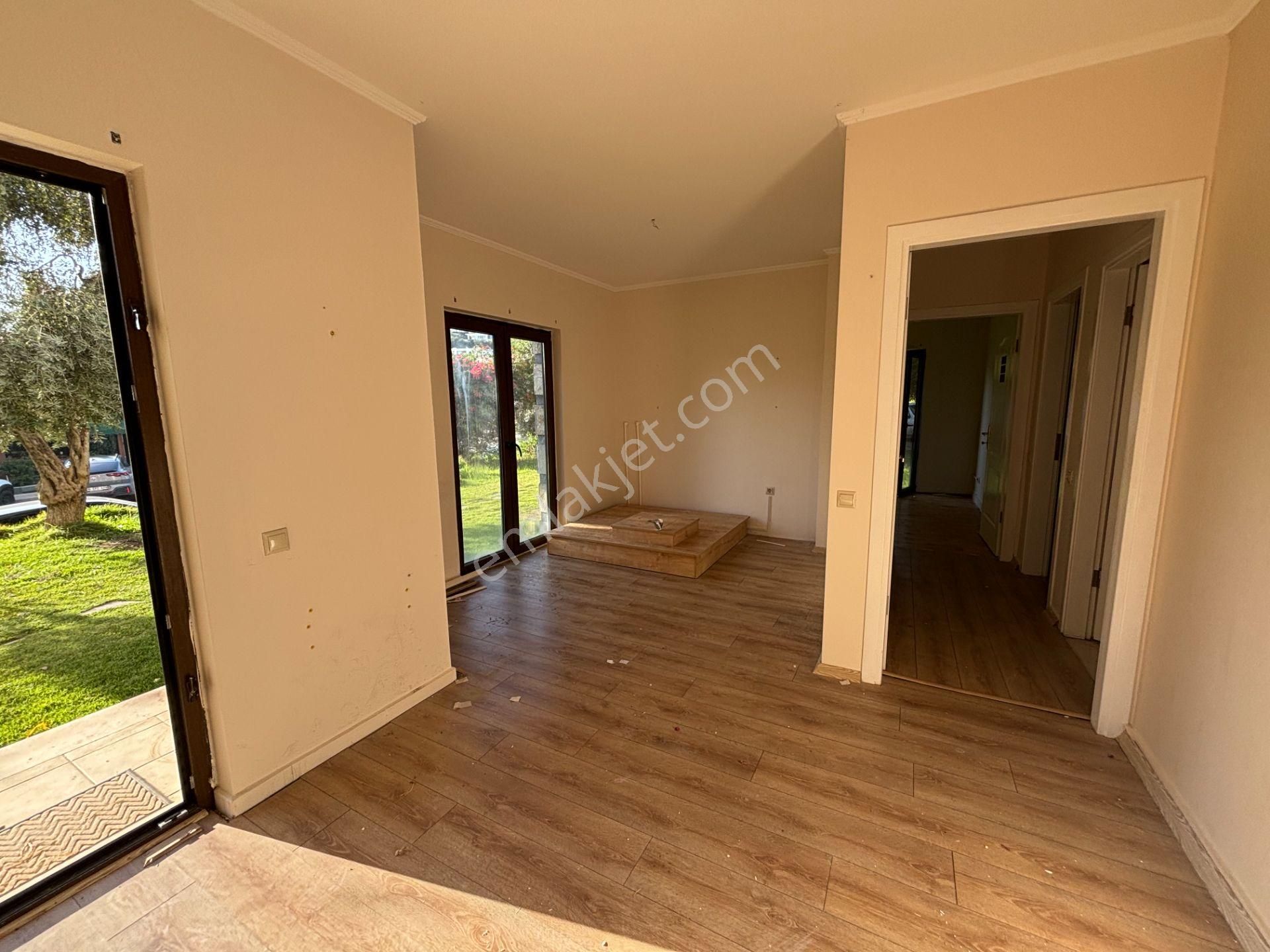 Bodrum Oasis Avm Yanı, Site İçi, Bahçe Katı, Kiralık Ofis - Görsel 10