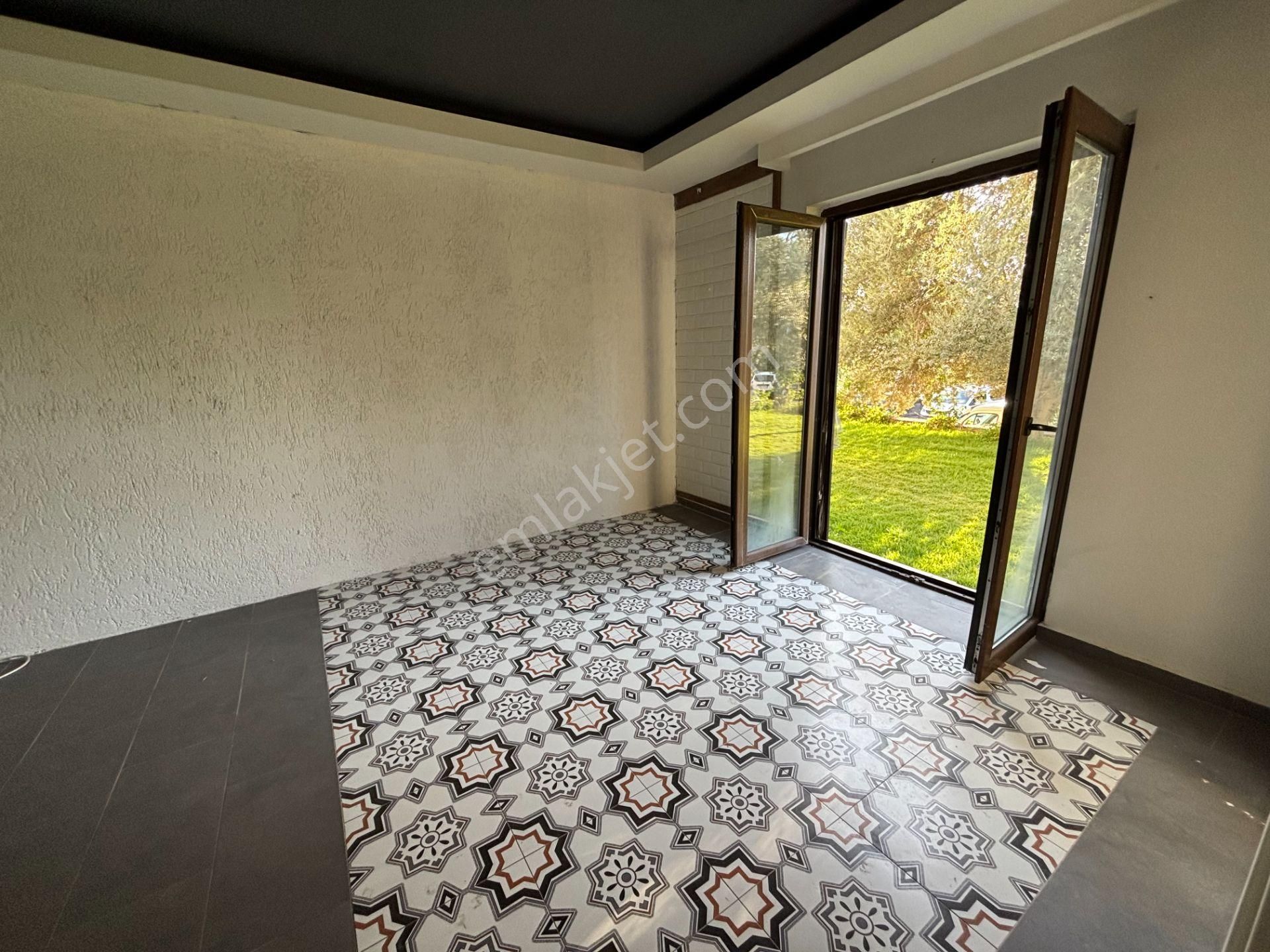 Bodrum Oasis Avm Yanı, Site İçi, Geniş Bahçe Katı, Kiralık Ofis - Görsel 8