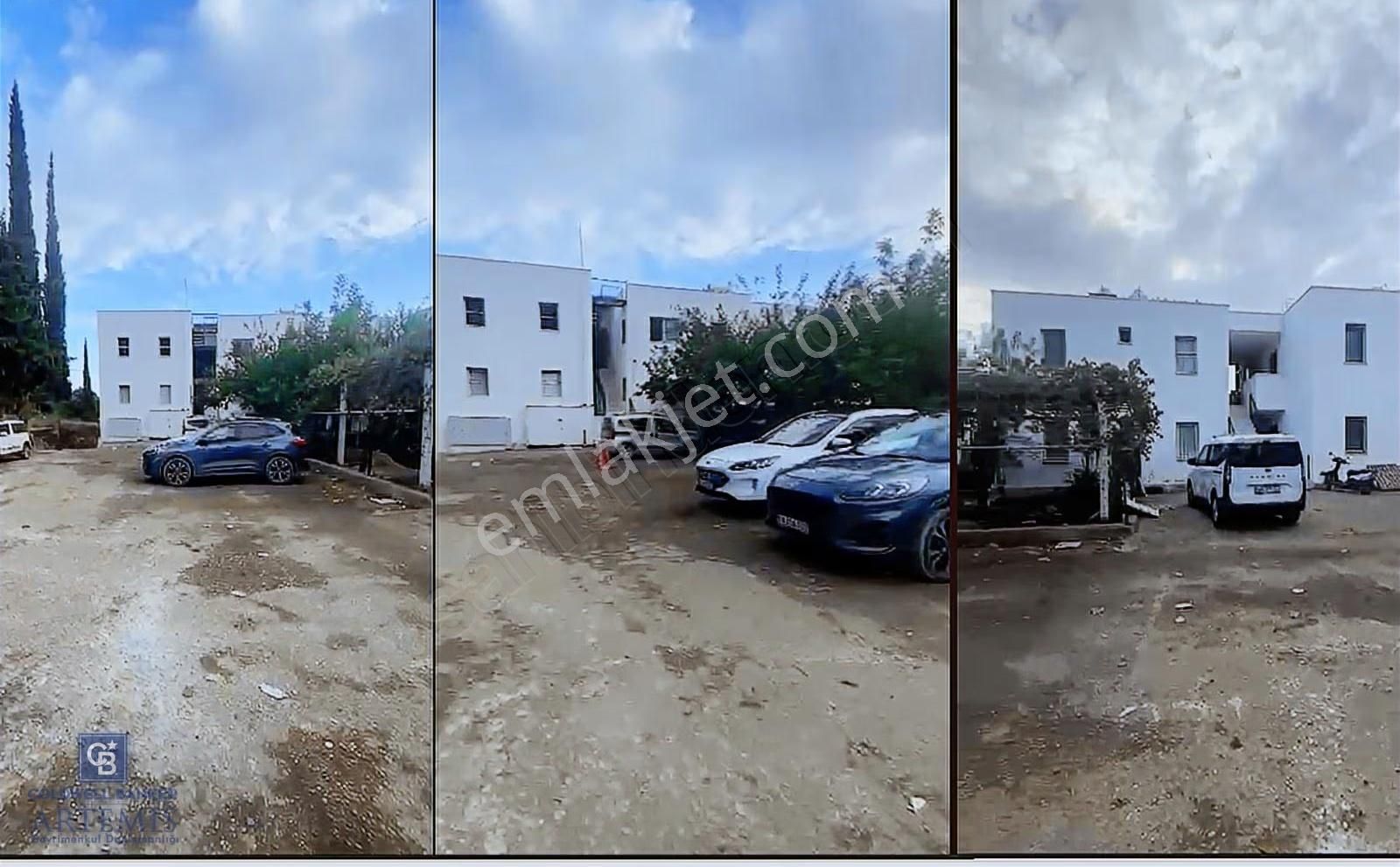 Yaka Yalıkavak Yoluna Yakın 2+1 Kiralık Boş Daire