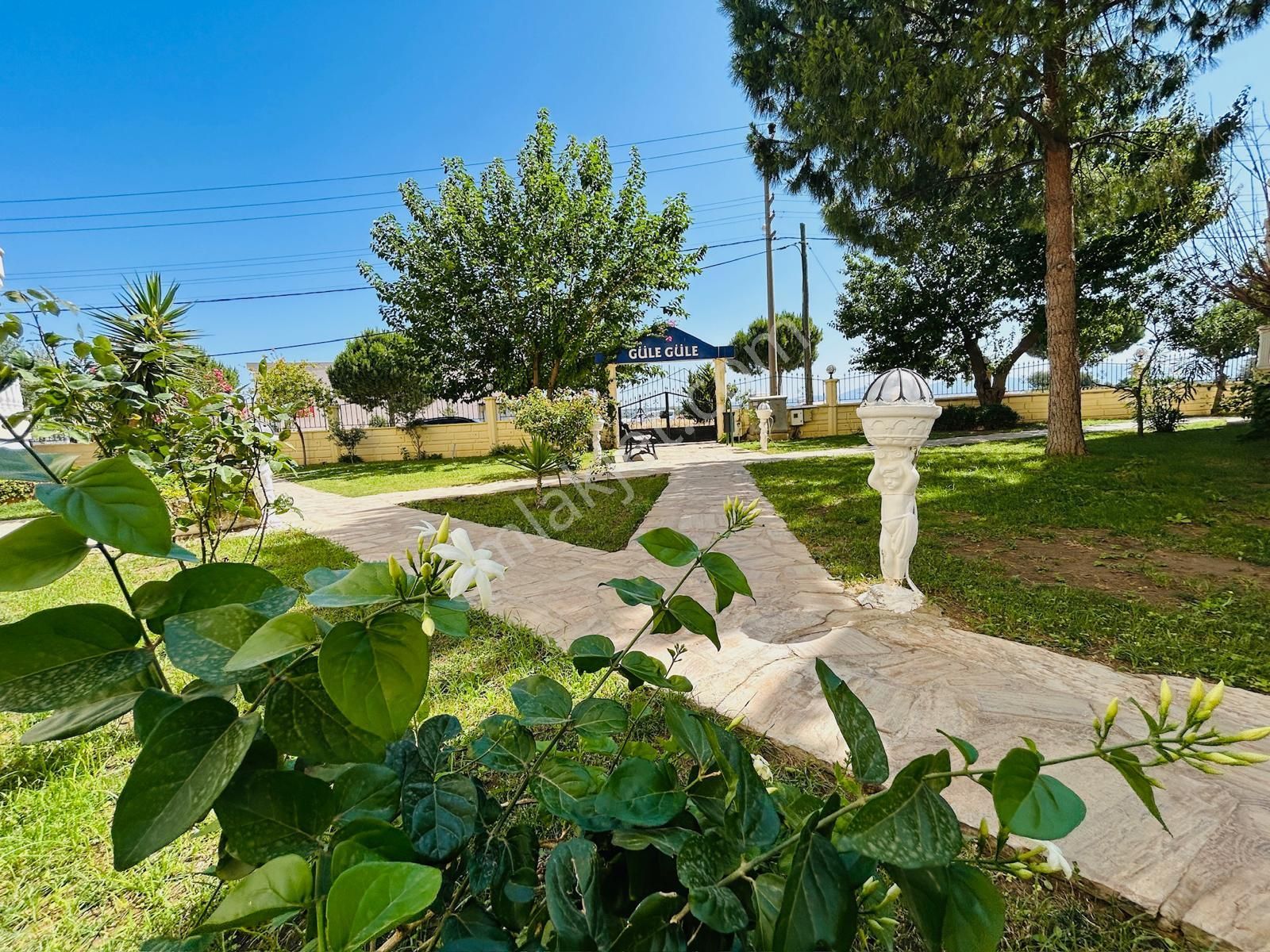 Altınkum Da İngilizden Site İçersinde Eşyalı 3+1 Kat Dubleks - Görsel 9