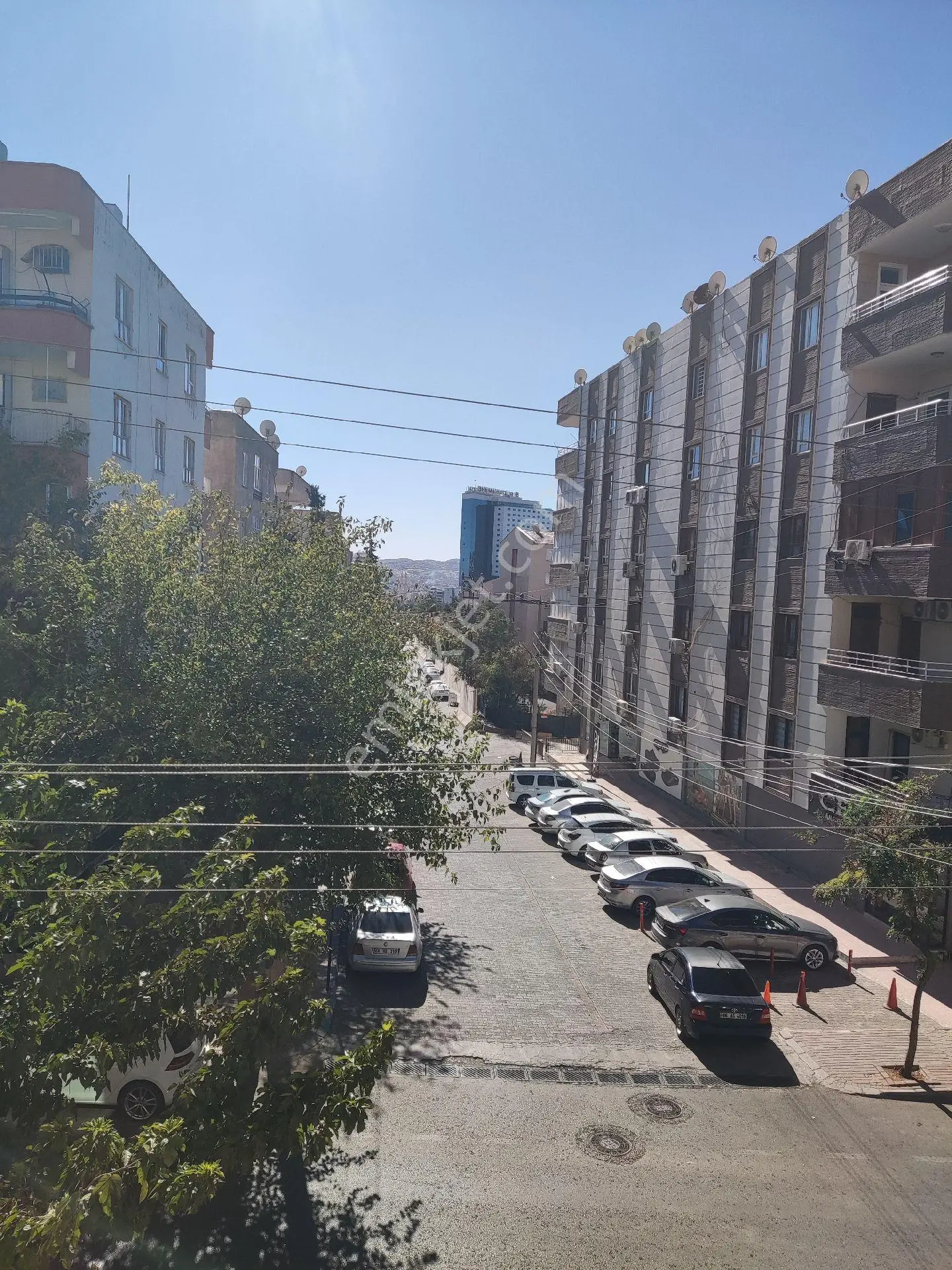 Yenişehir Mahallesi Akif Ersoy Caddesinde Satılık Lüx Yapılı 4+1 Site İciresinde Ev - Görsel 5