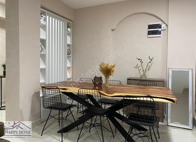 Antalya Serik Kadriye'de Satılık 3+1 240m2 3 Katlı Villa - Görsel 2