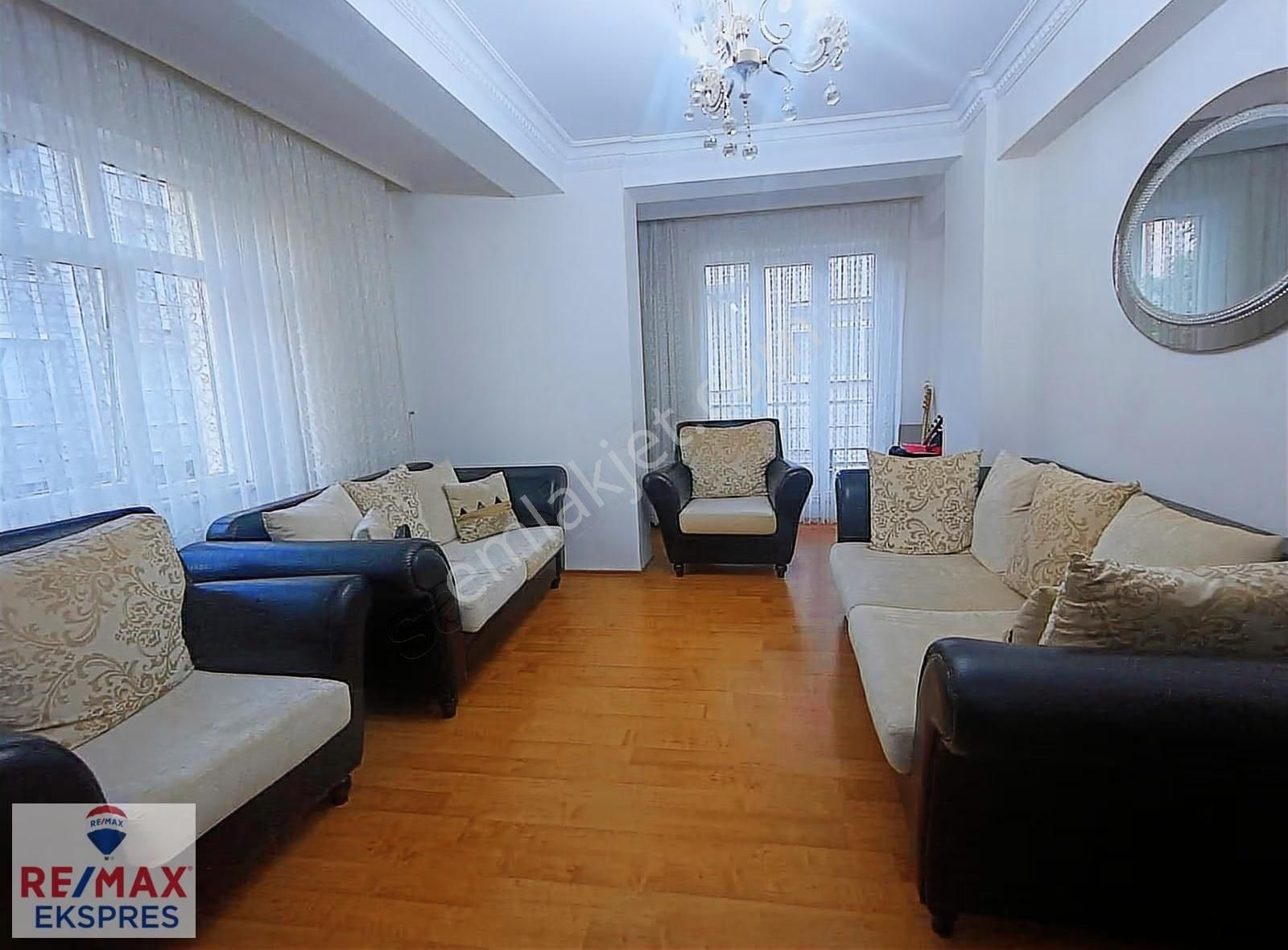 Bağcılar Yavuz Selim Mh. Arakat Köşe 100 M² Satılık 3+1 Daire - Görsel 17