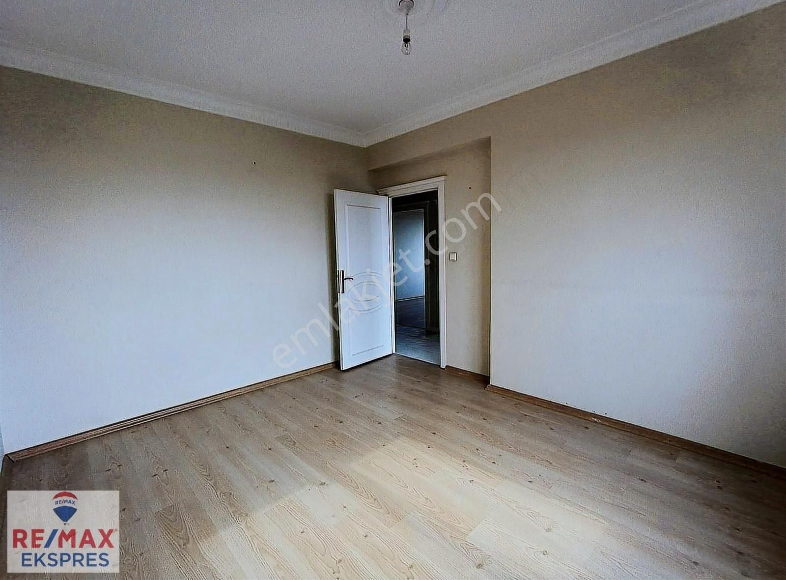 Bağcılar Varlık Konakları Güneşli'de Arakat Satılık 3+1 Daire - Görsel 5