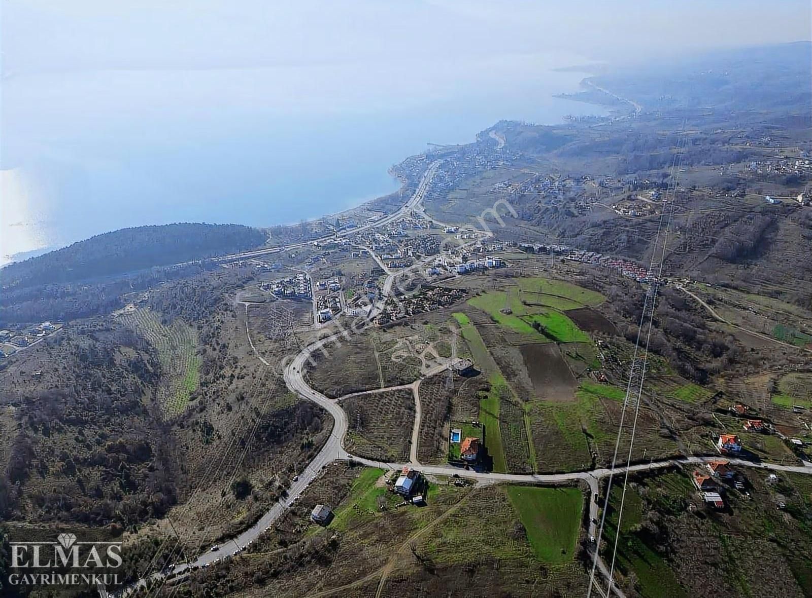 Serdivan Esentepe'de Satılık Gölmanzaralı Tarla !!!imar Yanında - Görsel 2