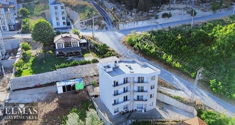 Serdivan Otuziki Evler Mah.panaromik Manazarlı Satılık 3+1 Daire