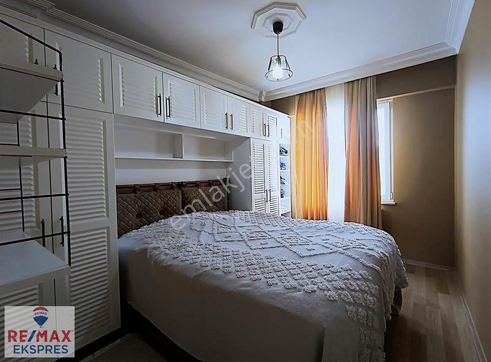 Bağcılar 15 Temmuz M. Masrafsız Satılık 115 M² 3+2 Dubleks Daire - Görsel 12