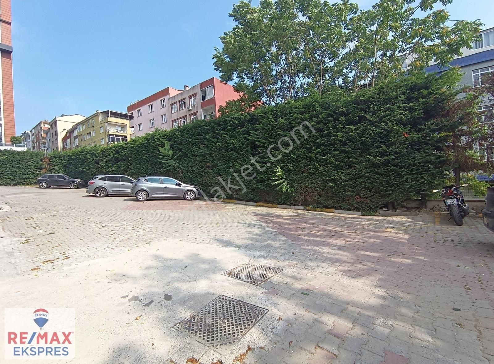 Bağcılar Güneşli Varlık Konakları Arakat Boş 100m² Satılık Daire - Görsel 22