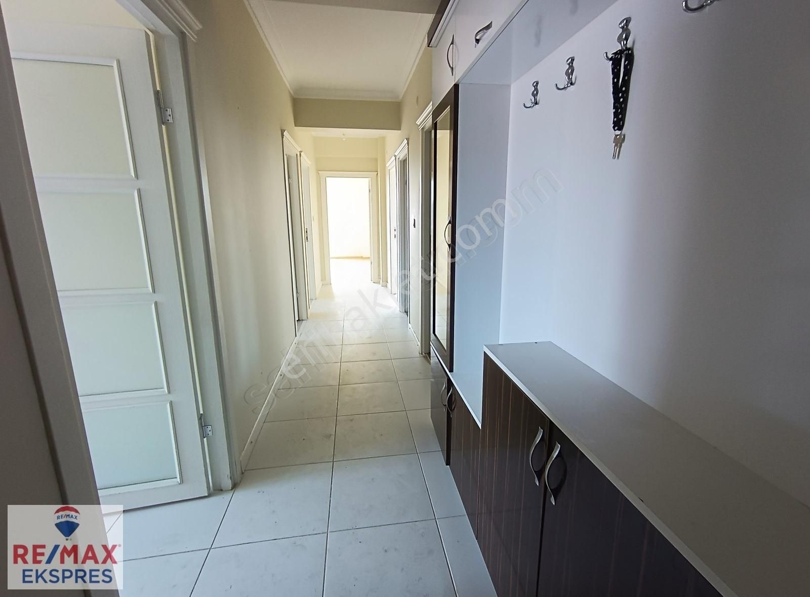 Bağcılar Güneşli Varlık Konakları Arakat Boş 100m² Satılık Daire - Görsel 5