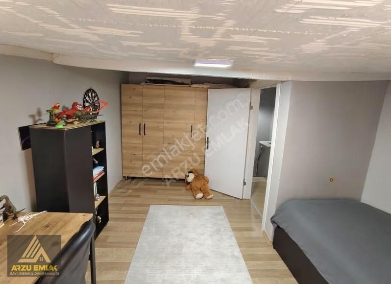 Arzu Emlak'tan 75.yıl.mah Satılık 5+2 Dubleks Daire - Görsel 5