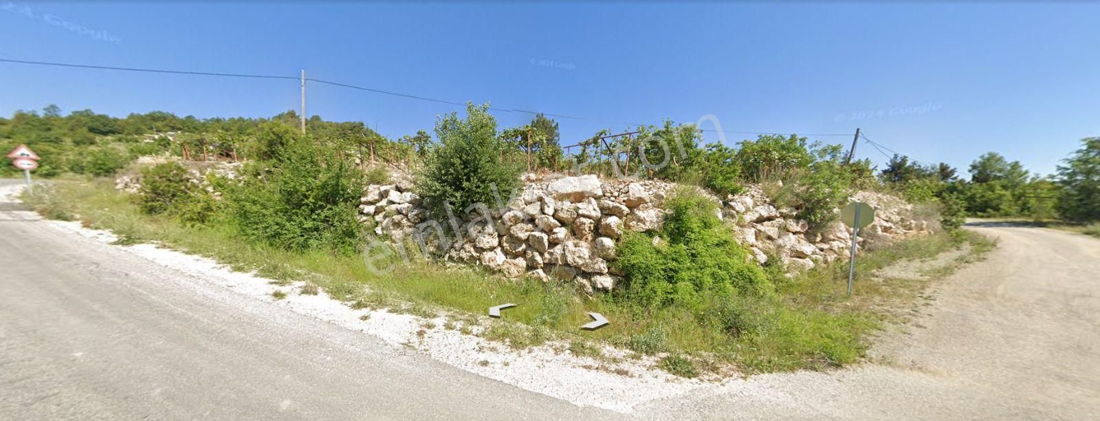 Acil Yatırımlık Anayol Kenarında Yaylada Tarla 4145 M2