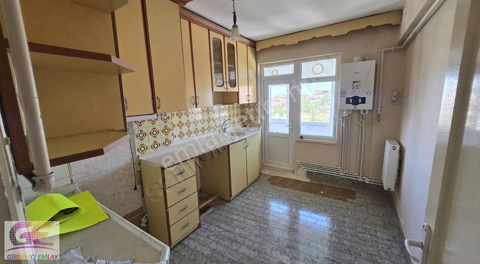 Girişimciden Yeni Mah. Semt Pide Yanı 2+1 4.kat Doğalgazlı Daire - Görsel 4