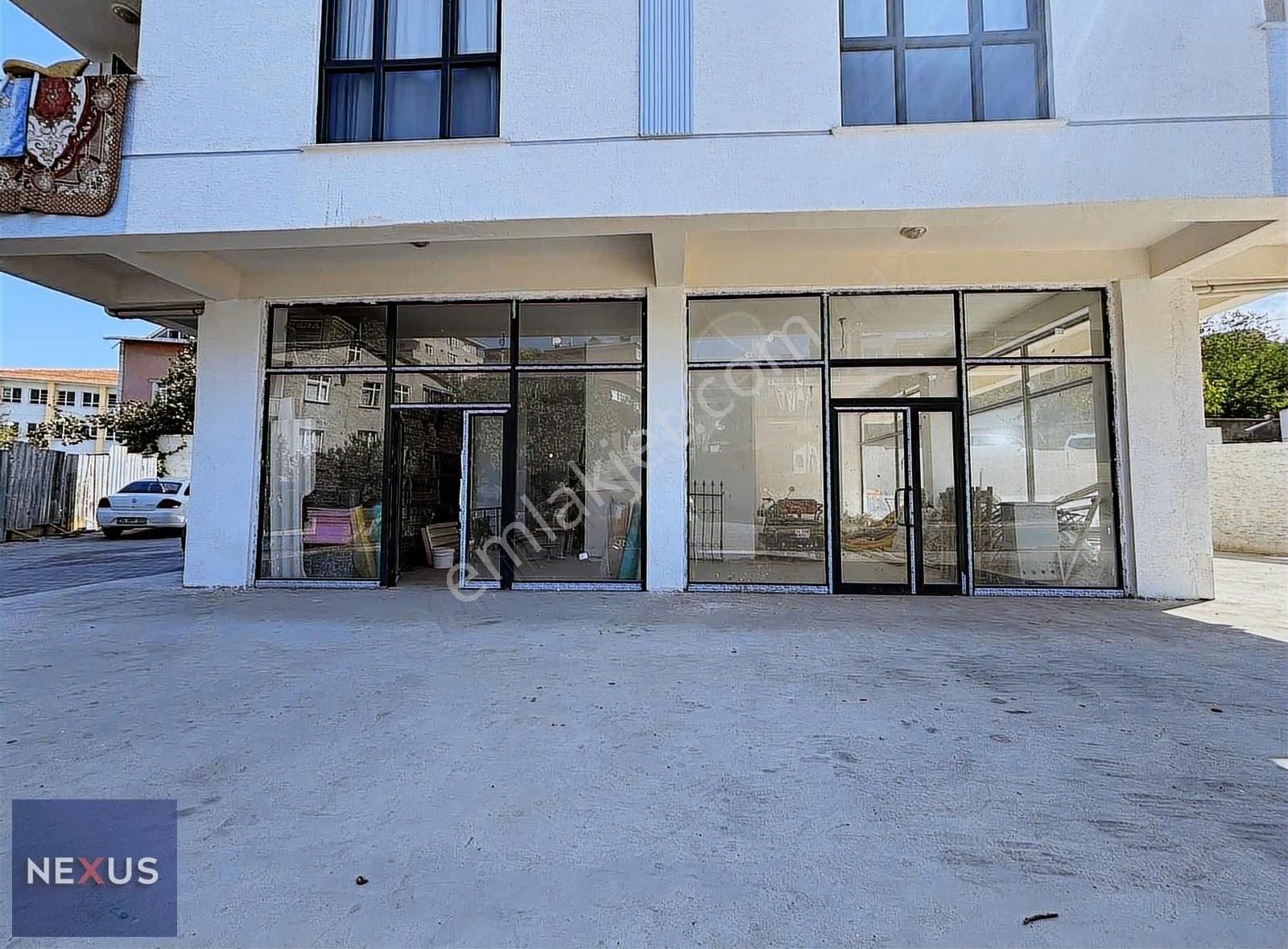 Sultanbeyli Hamidiye Mahallesi'nde Satılık 210m2 Dükkan - Görsel 16
