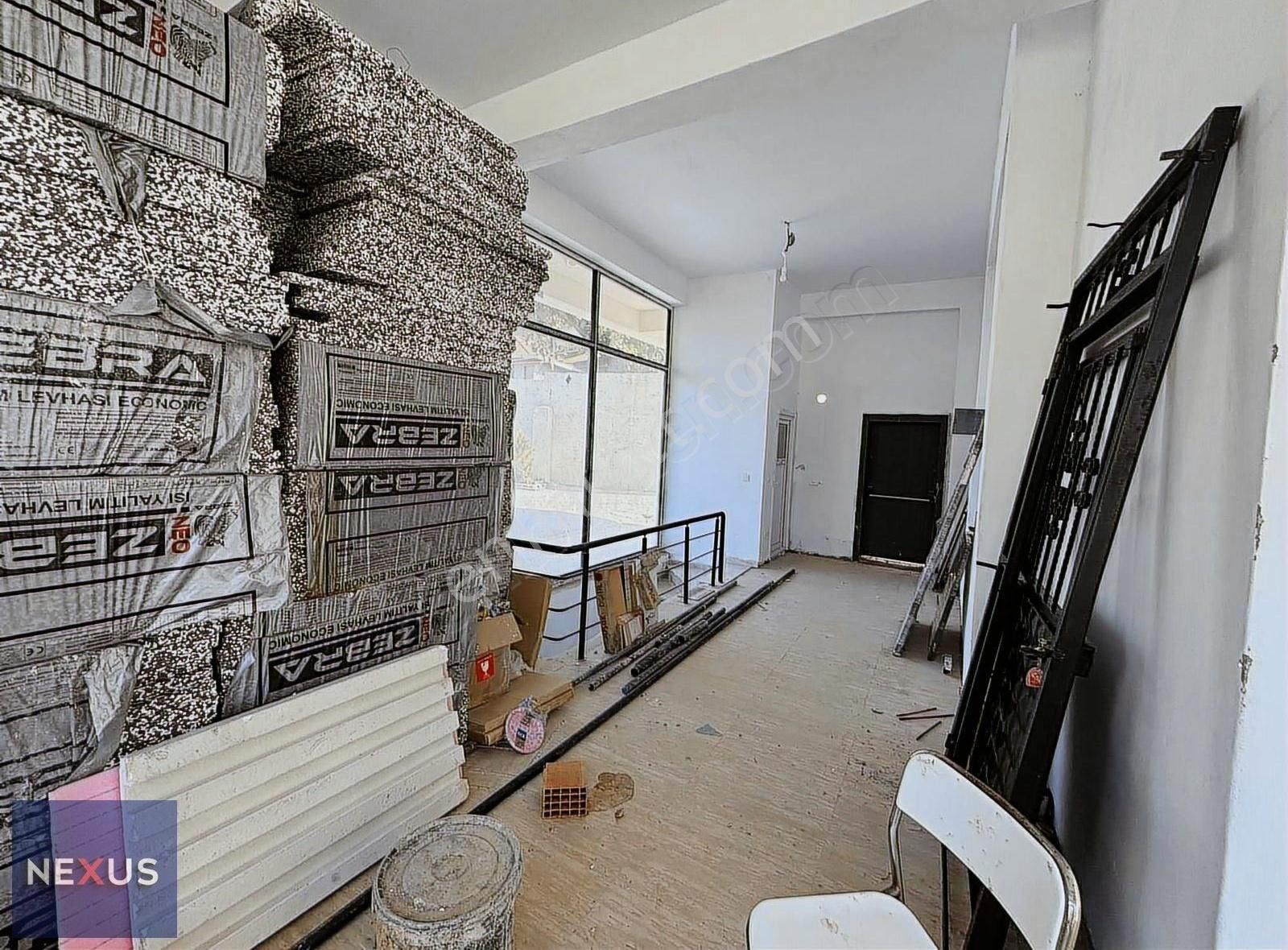 Sultanbeyli Hamidiye Mahallesi'nde Satılık 210m2 Dükkan - Görsel 13