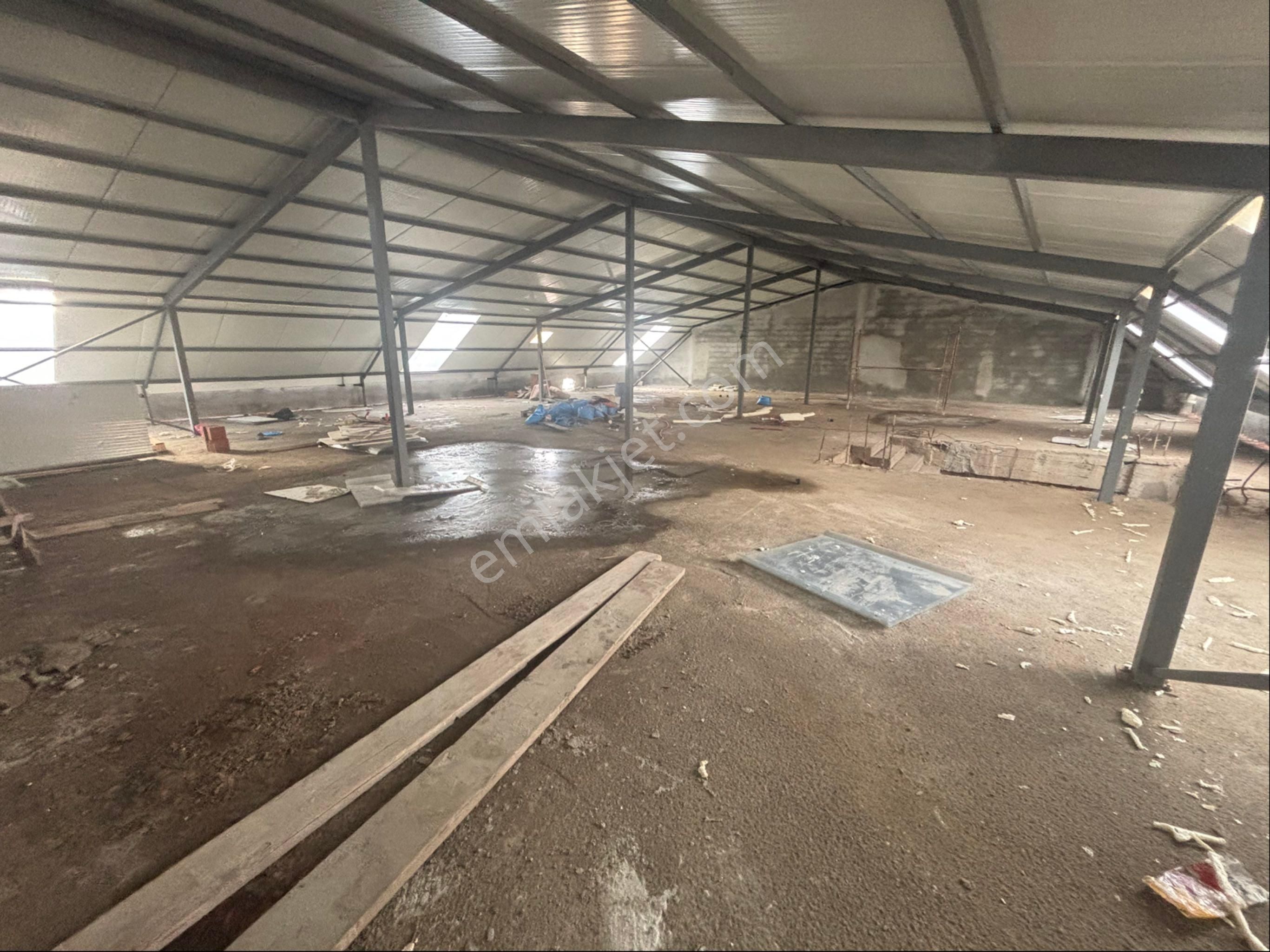 Müstakil 540 M2 Hafif İmalat Ve Depolamaya Uygun Kiralık İş Yeri - Görsel 10