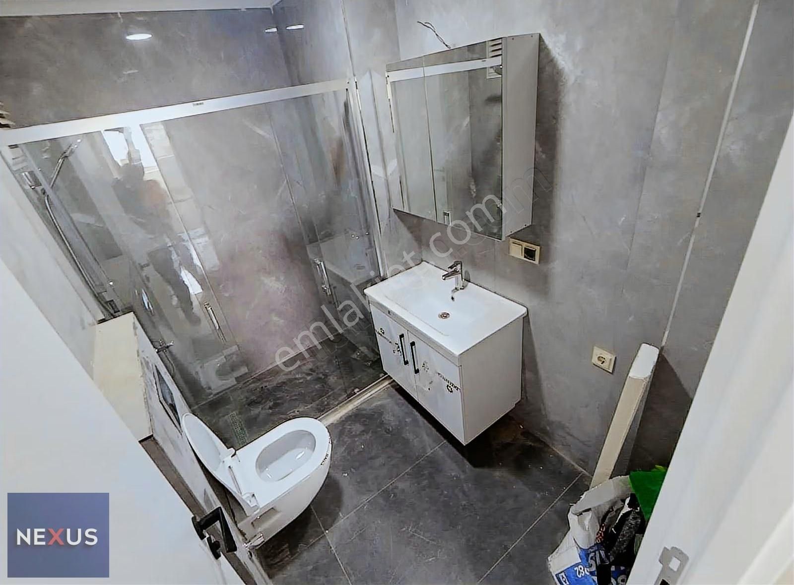 Mehmet Akif Mahallesinde 2+1 Arakat Daire - Görsel 9