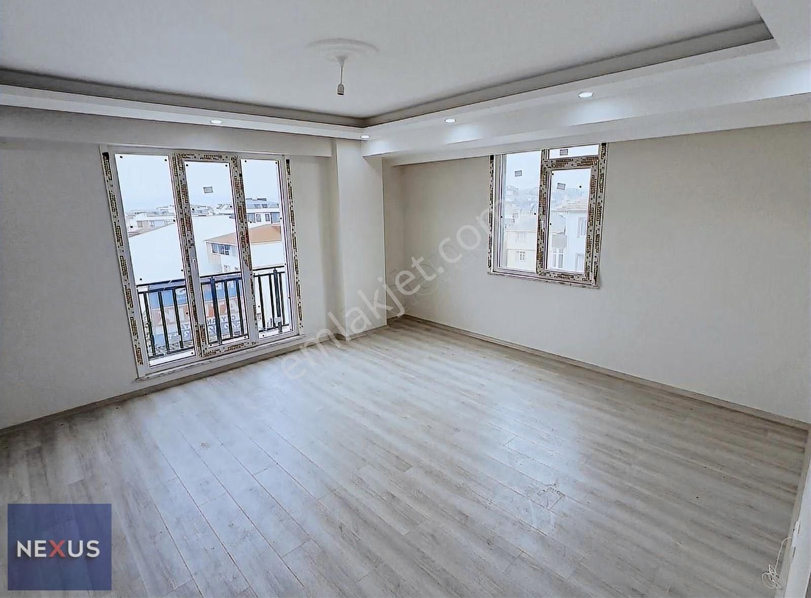 Mehmet Akif Mahallesinde 2+1 Arakat Daire - Görsel 3