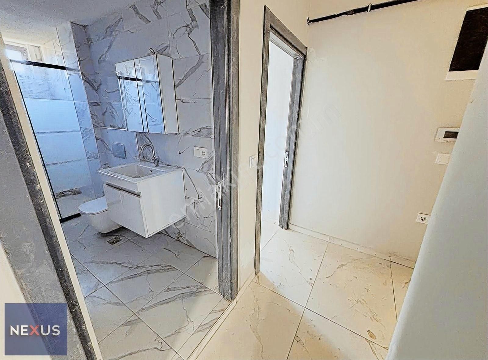 Sultanbeyli Eşref Bitlis Bulvarında Satılık Boş Arakat 2+1 Daire - Görsel 4