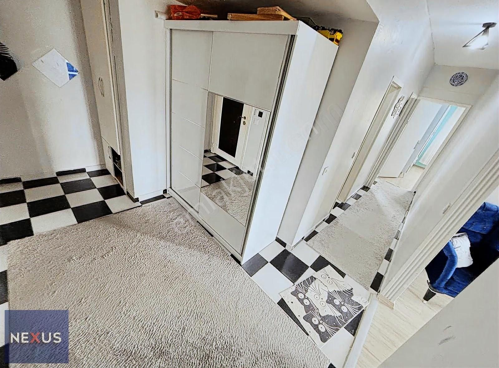 Pendik Yenişehir Hak İş Blokları Sitesi Satılık 2+1 Daire - Görsel 2