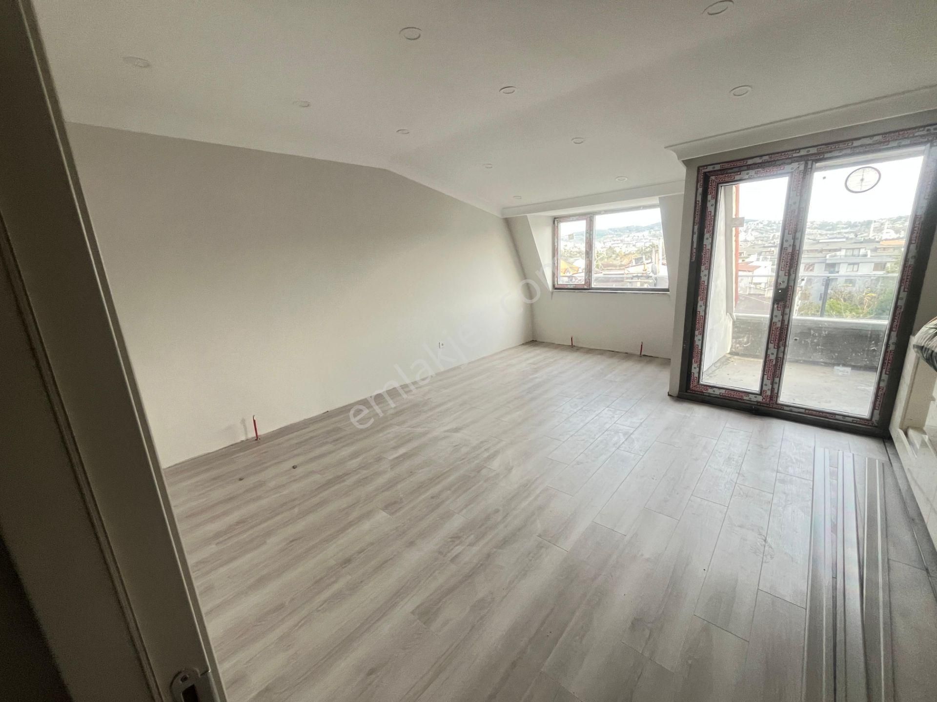 Üsküdar İcadiyenin En Güzel Yerinde Sıfır Binada 2+1 85m² Satılı - Görsel 7