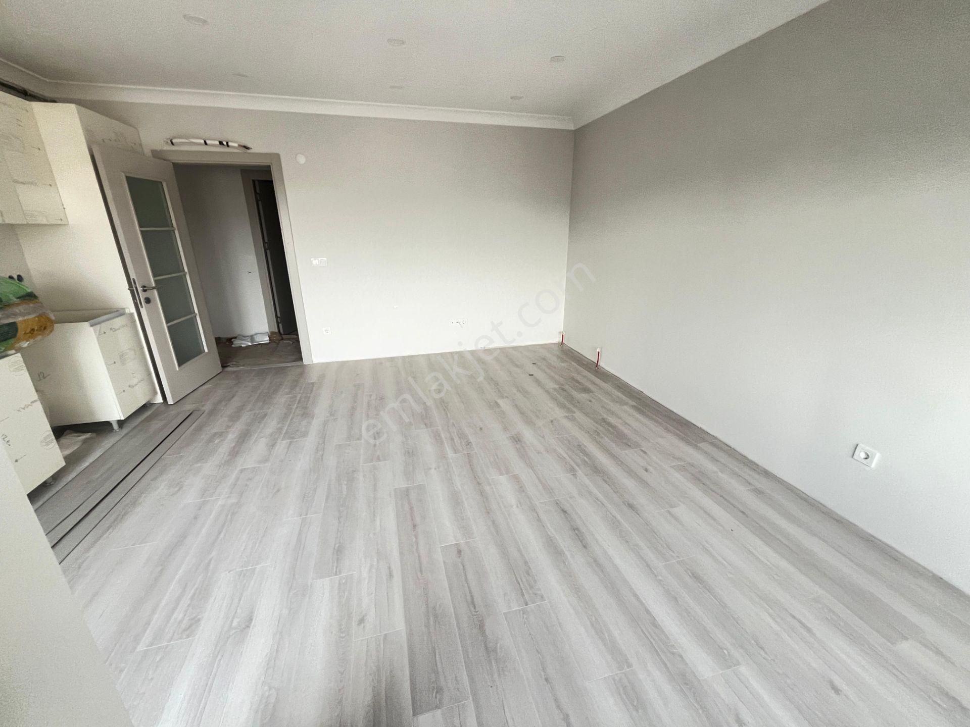 Üsküdar İcadiyenin En Güzel Yerinde Sıfır Binada 2+1 85m² Satılı - Görsel 6