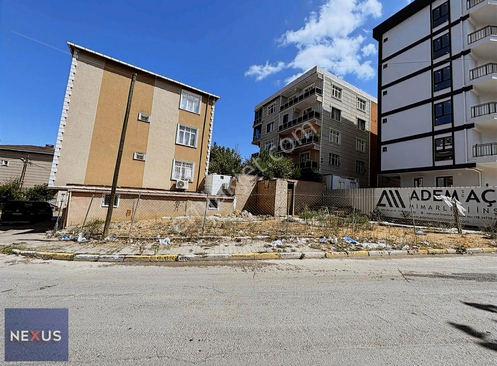 Sultanbeyli Mehmet Akif Mahallesi Satılık 130.metre Arsa - Görsel 2