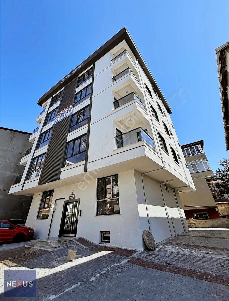 Sultanbeyli Hamidiye Mahallesin'de 2+1 Satılık Daire - Görsel 5