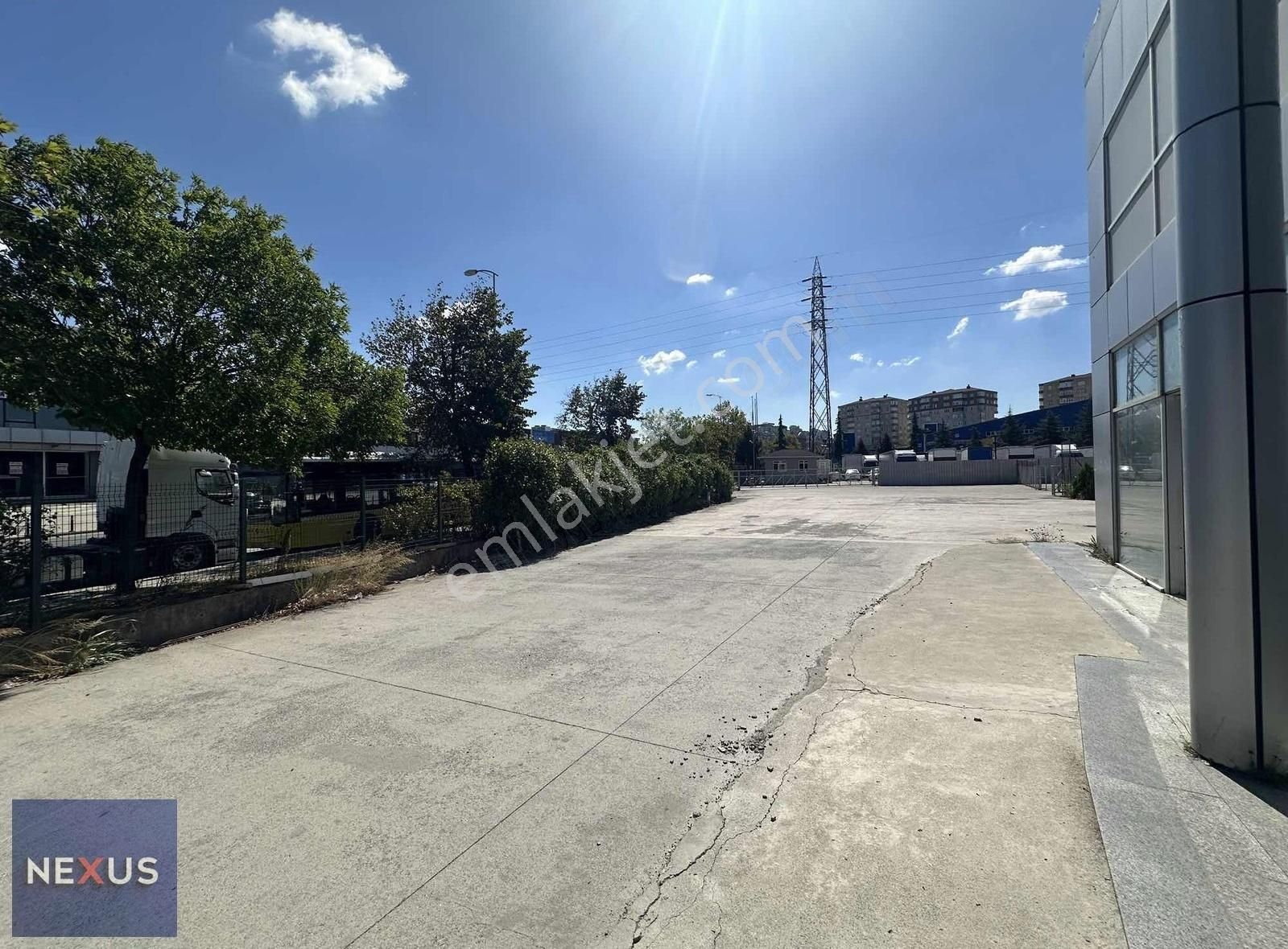 Sancaktepe'de Cadde Üstü Kiralık 3500 M2 Prestijli Depo&antrepo - Görsel 5